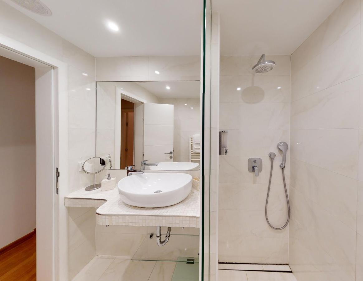 La Dolce Vita Zagreb, Centrally Located & Spacious Διαμέρισμα Εξωτερικό φωτογραφία