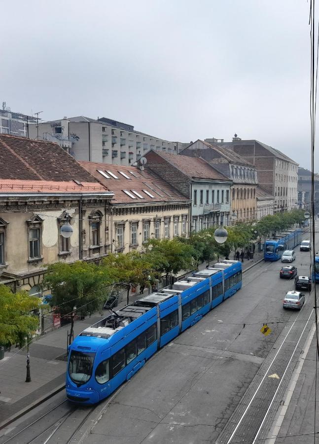 La Dolce Vita Zagreb, Centrally Located & Spacious Διαμέρισμα Εξωτερικό φωτογραφία